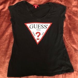 Guess tee